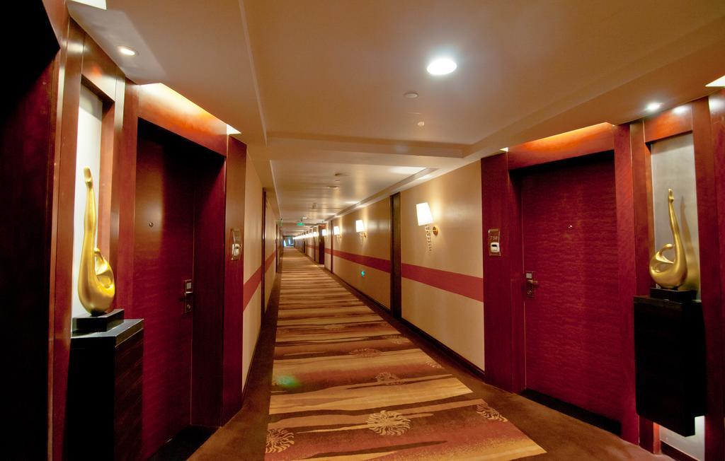 Jinji Lake Shilla Hotel Сучжоу Экстерьер фото